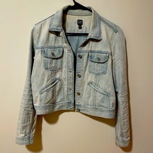GAP Women's Light Blue Distressed Vintage  Denim Jacket M